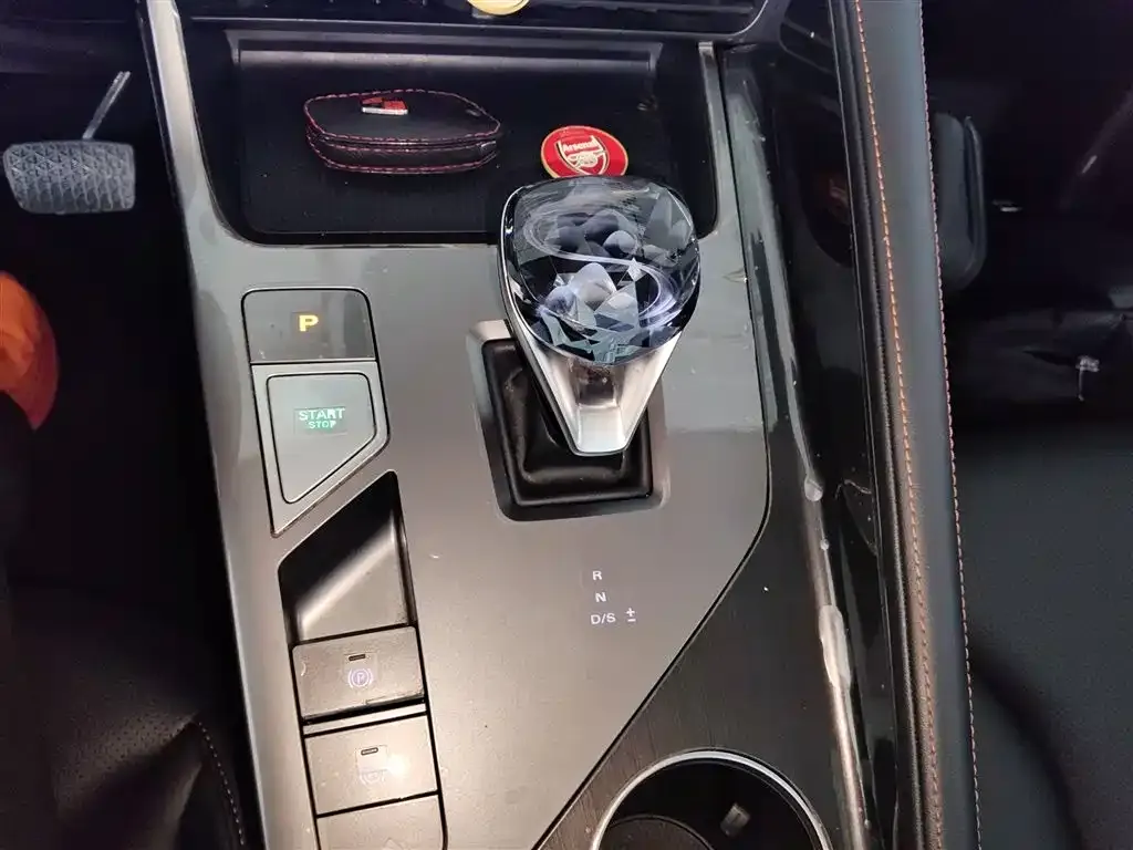 Roewe RX5 2024 из CN, фото 9