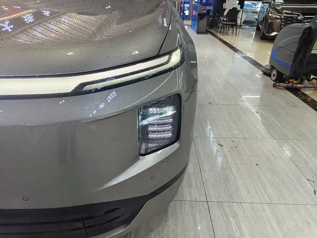 Volkswagen ID.ERA 9X 2026 из CN, фото 8