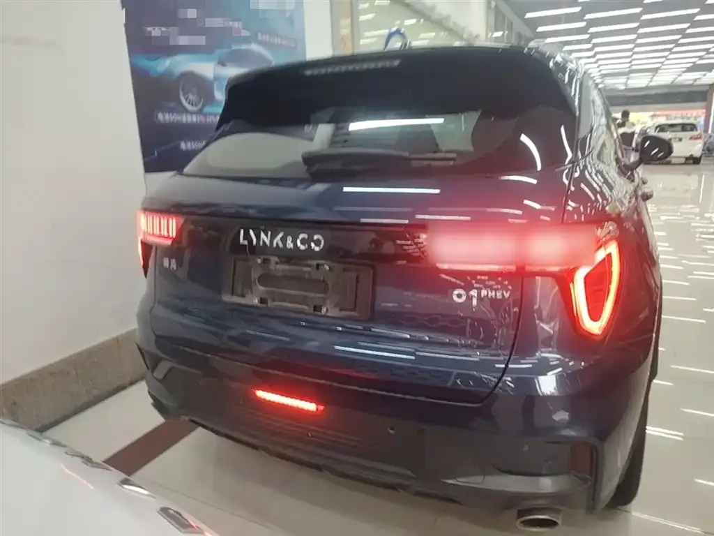 Lynk & Co 01 EM-P 2022 из CN, фото 7