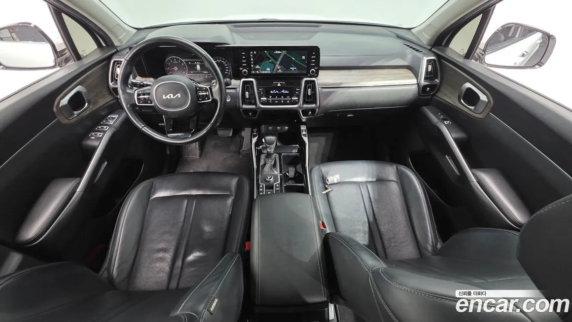 Kia Sorento — фото 7