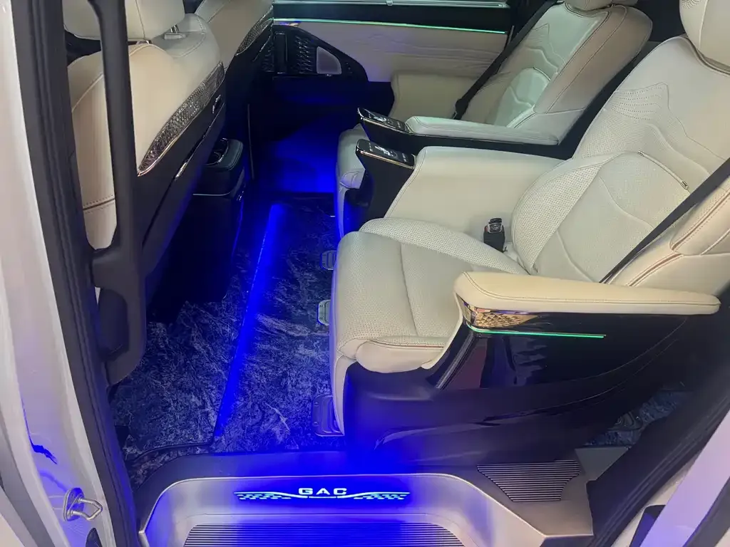 GAC Motor Trumpchi M8 — фото 4