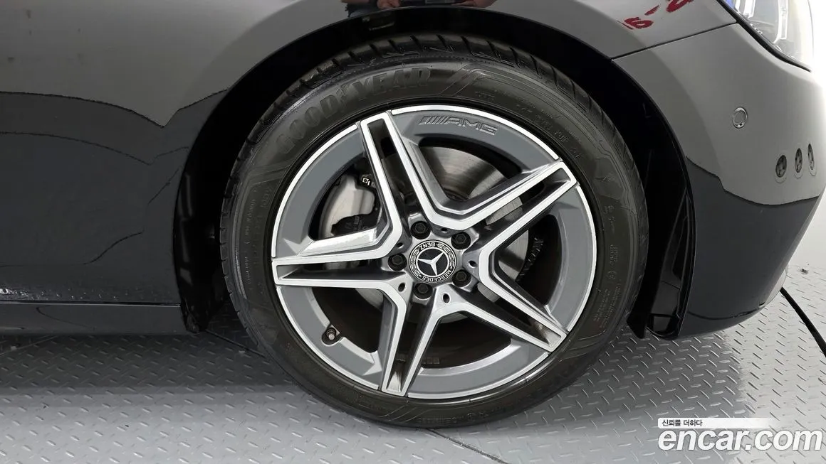 Mercedes-Benz E-Class 2023 из KR, фото 9