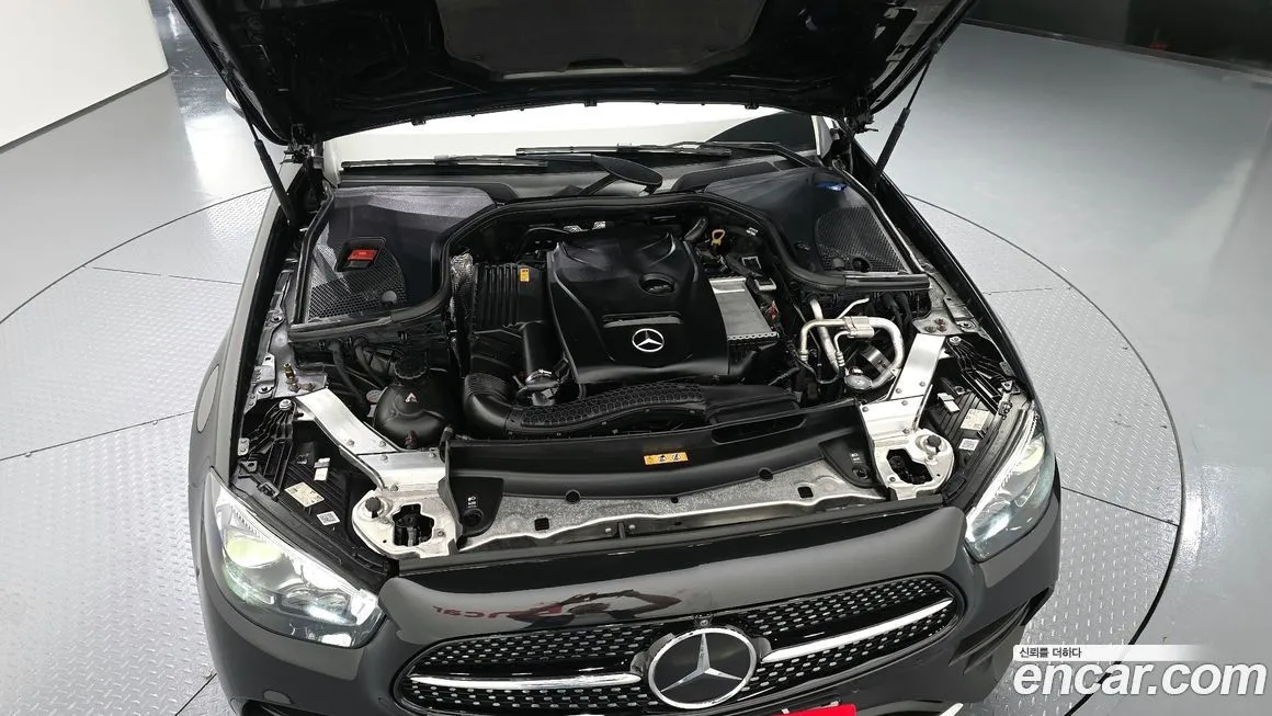 Mercedes-Benz E-Class 2023 из KR, фото 10