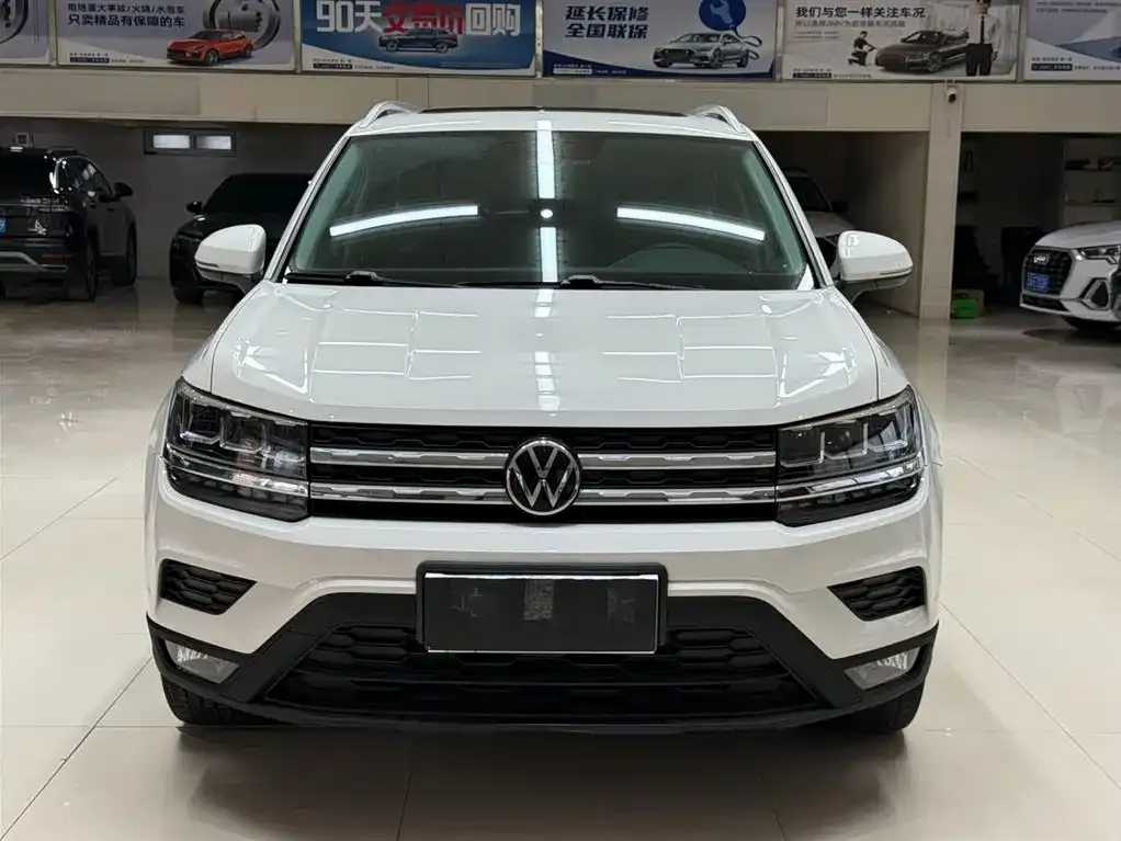 Volkswagen Tharu — фото 5