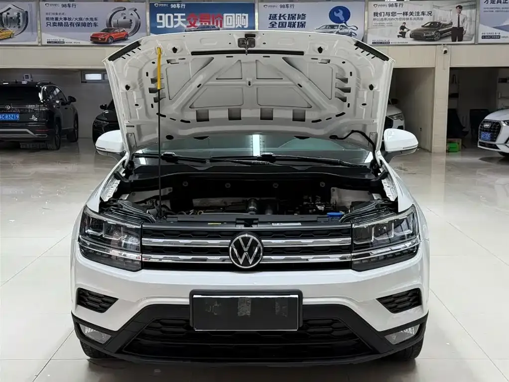 Volkswagen Tharu — фото 4