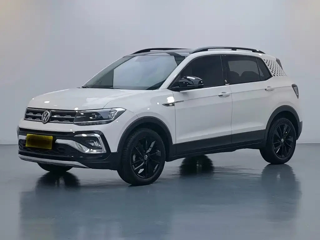 Volkswagen T-Cross — фото 1