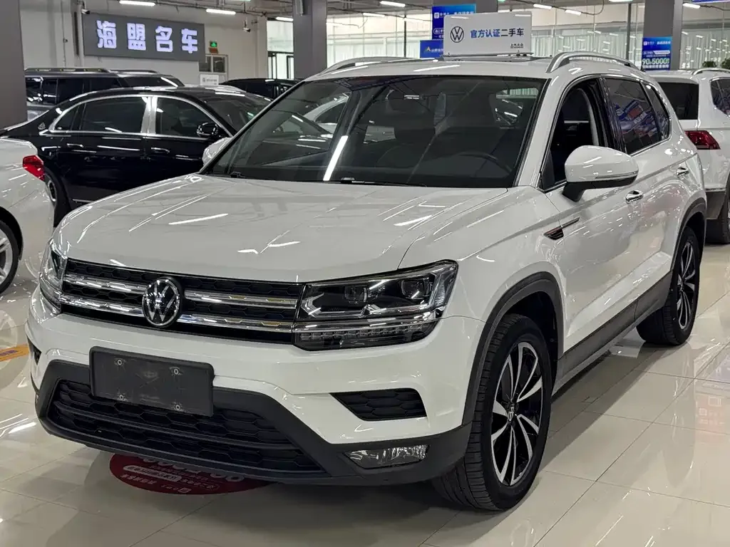 Volkswagen Tharu — фото 1