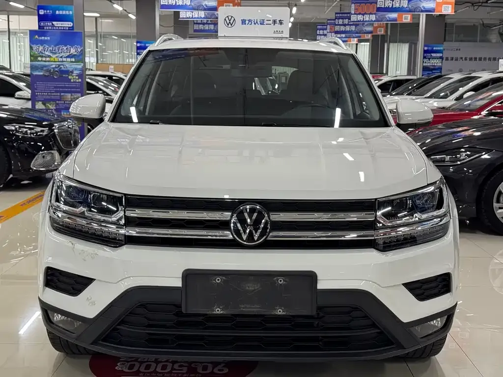 Volkswagen Tharu — фото 2