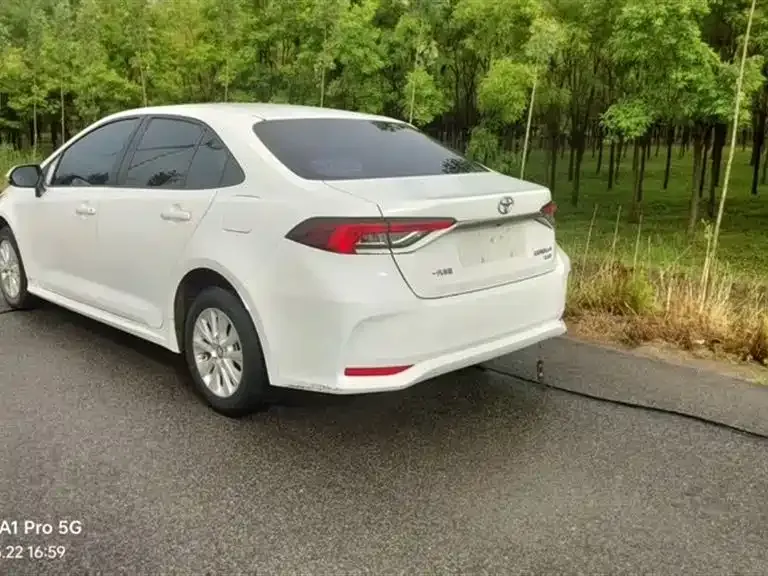 Toyota Corolla 2022 из CN, фото 8