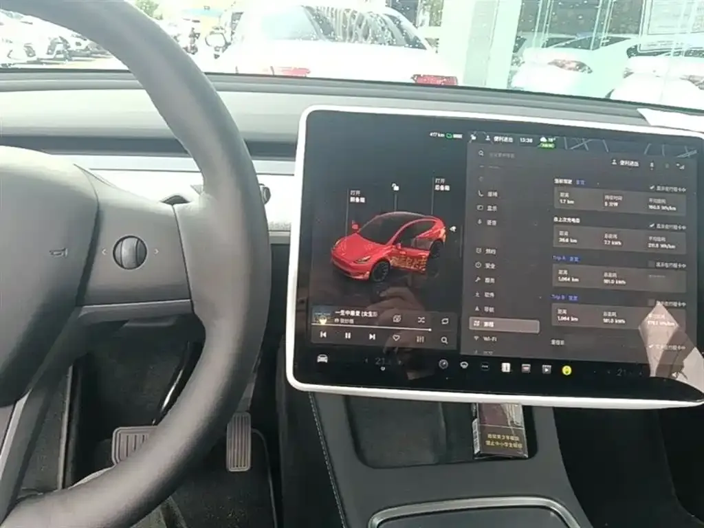 Tesla Model Y 2023 из CN, фото 2