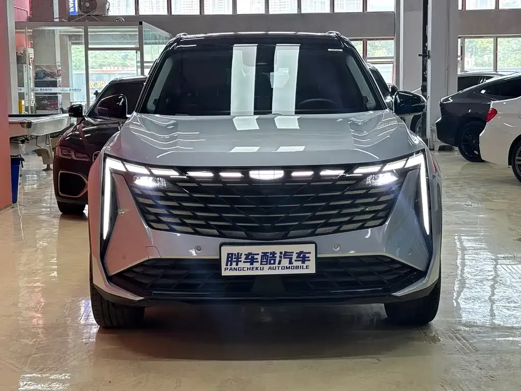 Geely Boyue L — фото 10