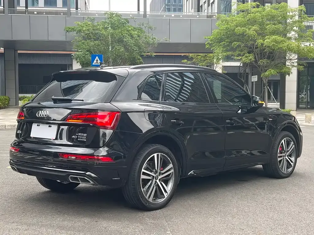 Audi Q5L 2021 из CN, фото 8