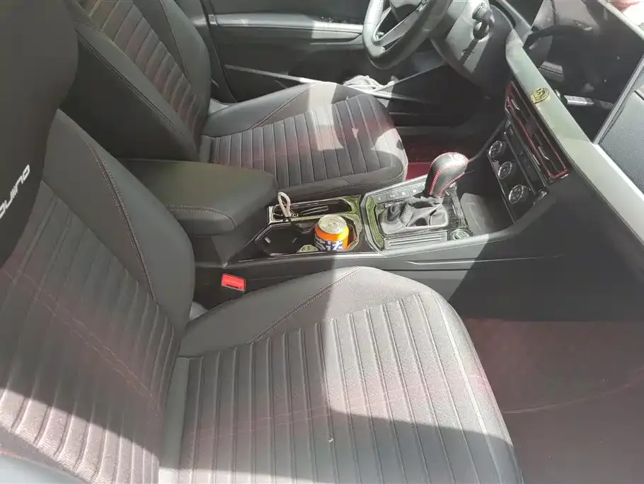 Volkswagen Lavida 2025 из CN, фото 2