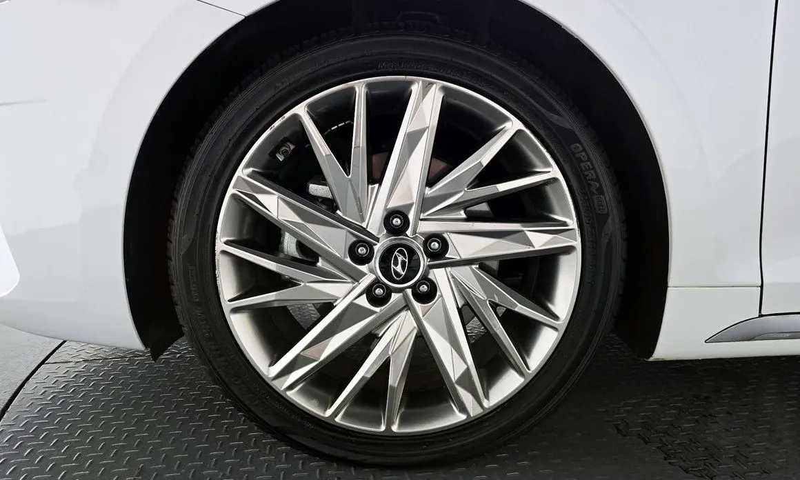 Hyundai Grandeur — фото 10