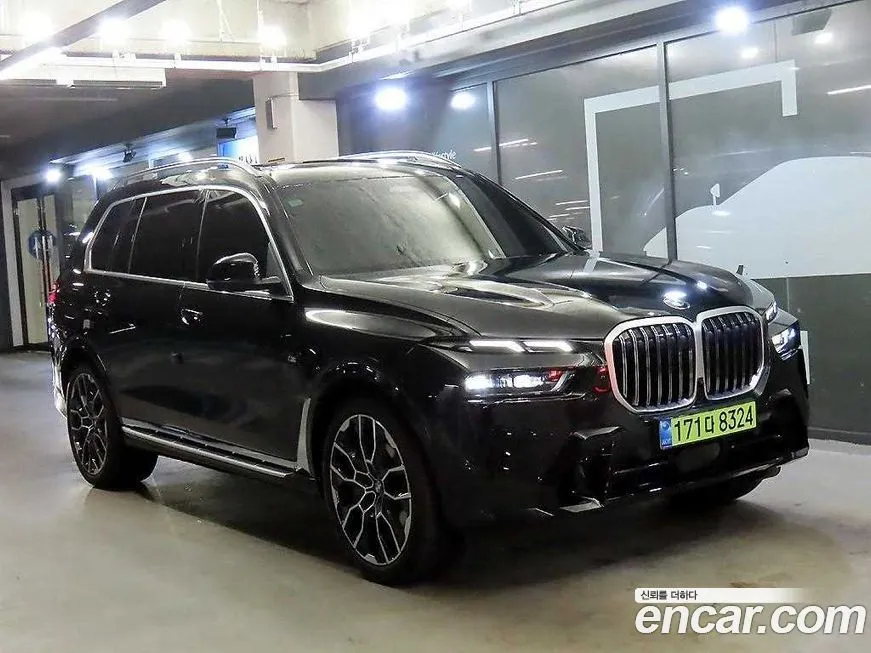 BMW X7 — фото 1