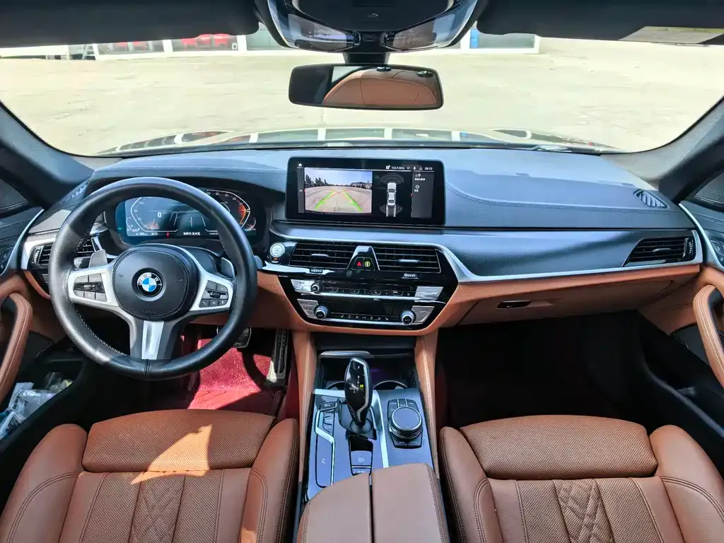 BMW 5 Series (Import) — фото 2