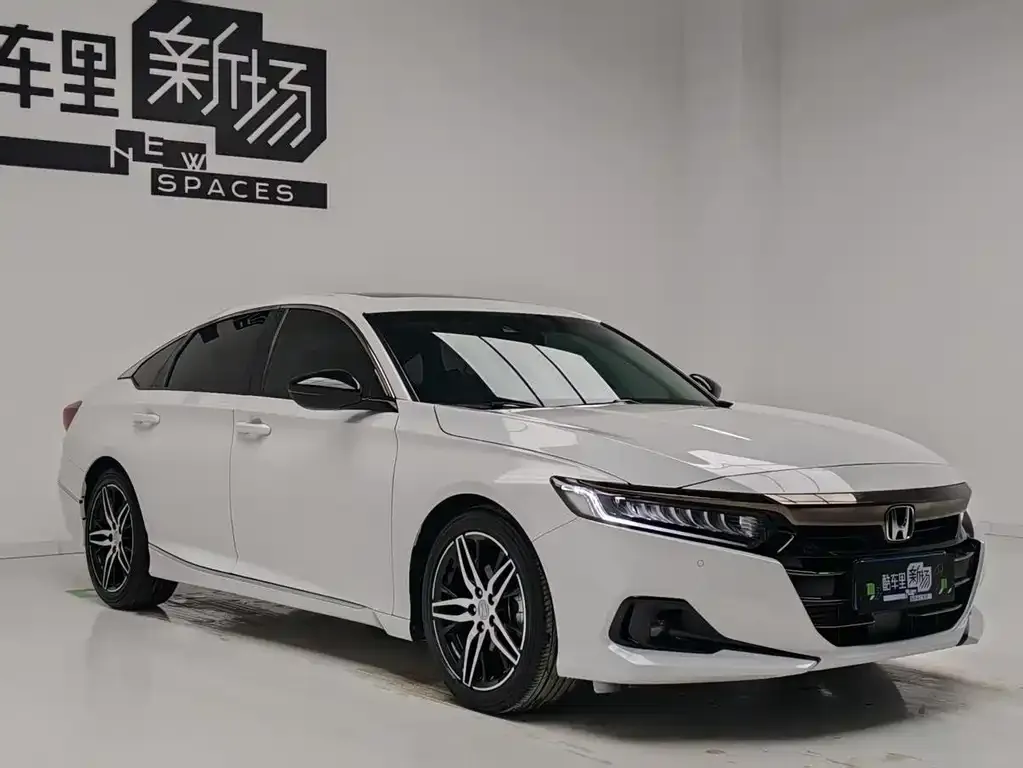 Honda Accord — фото 4