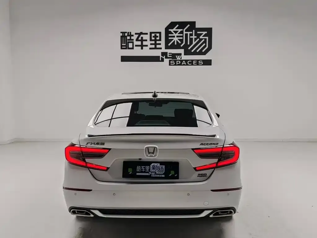 Honda Accord — фото 2