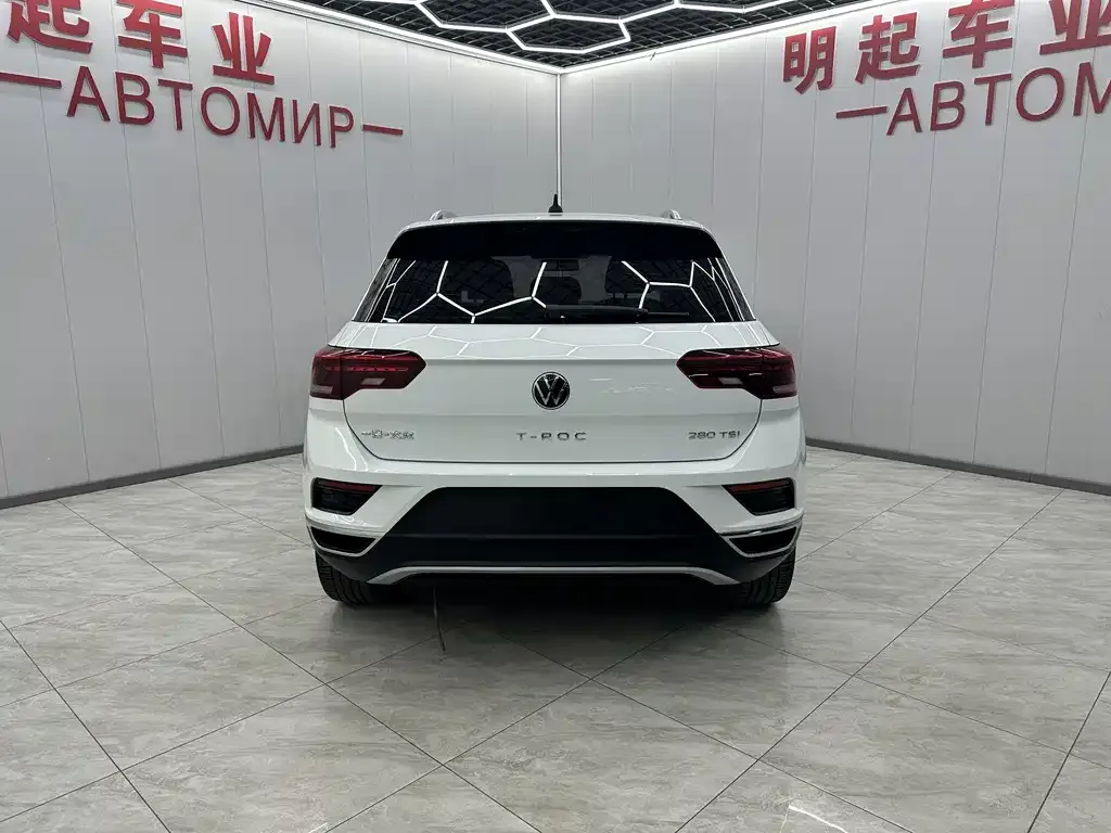 Volkswagen T-Roc — фото 3