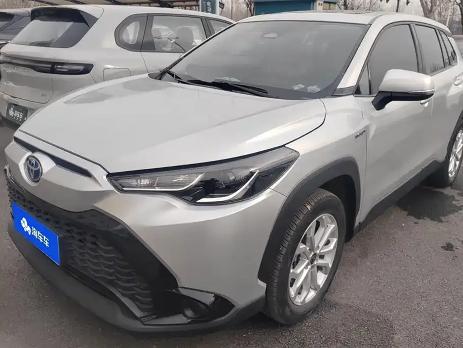 Toyota Frontlander 2023 из CN, фото 1