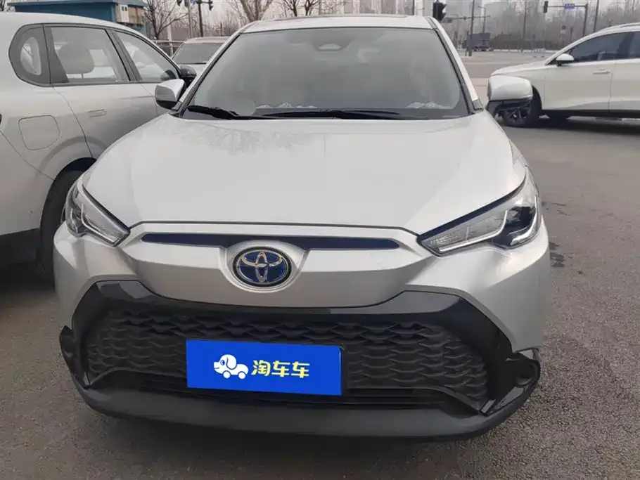 Toyota Frontlander 2023 из CN, фото 6