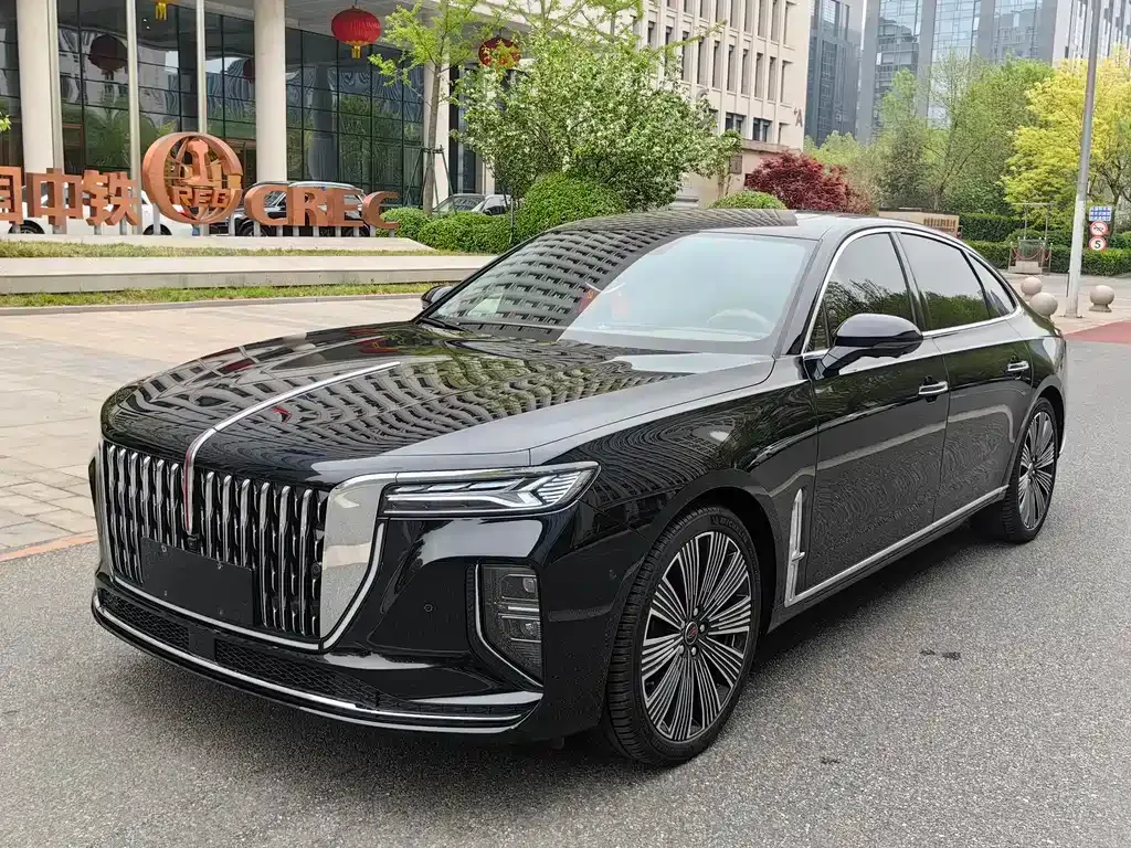 Hongqi H9 — фото 1