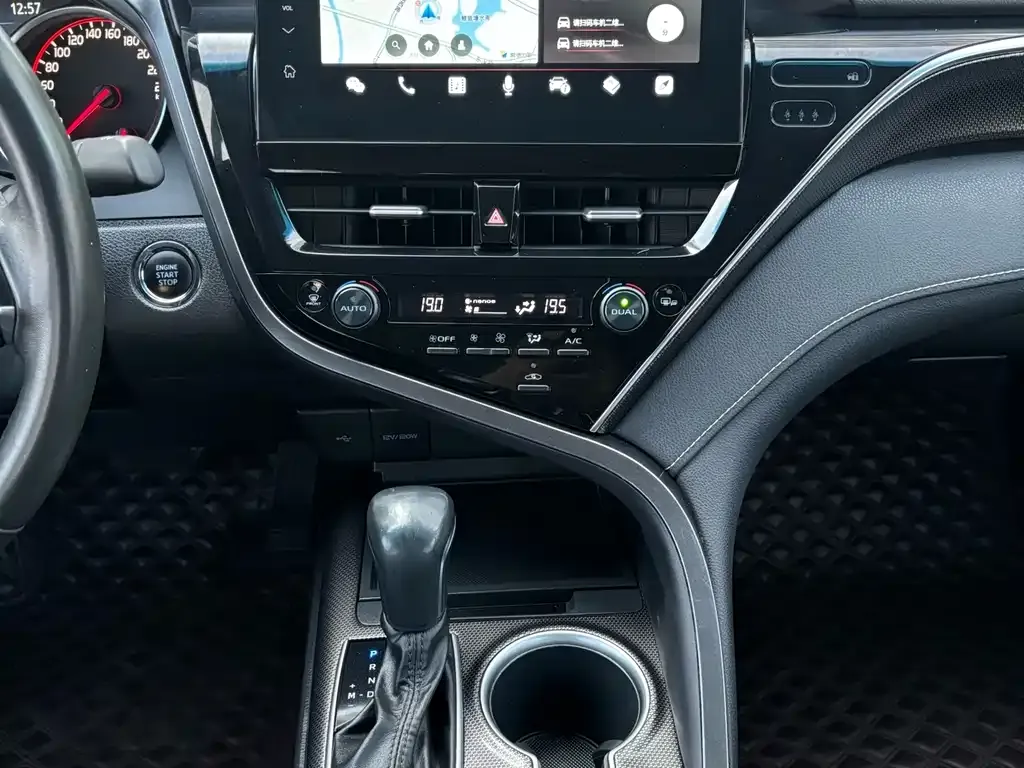 Toyota Camry 2021 из CN, фото 3
