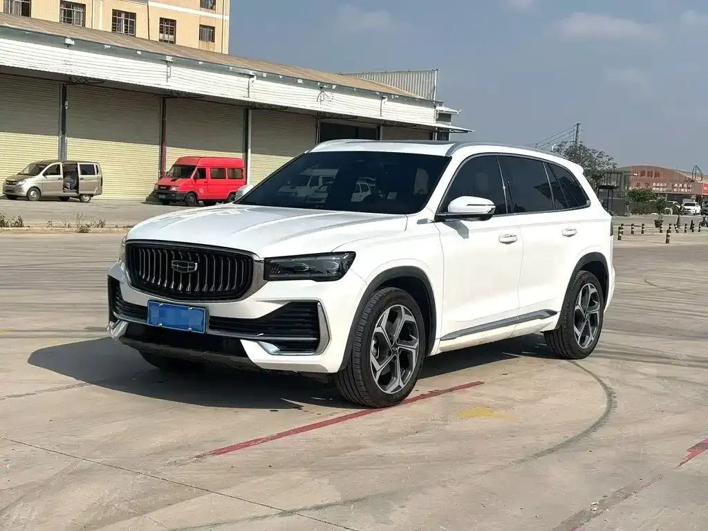Geely Xingyue L — фото 1