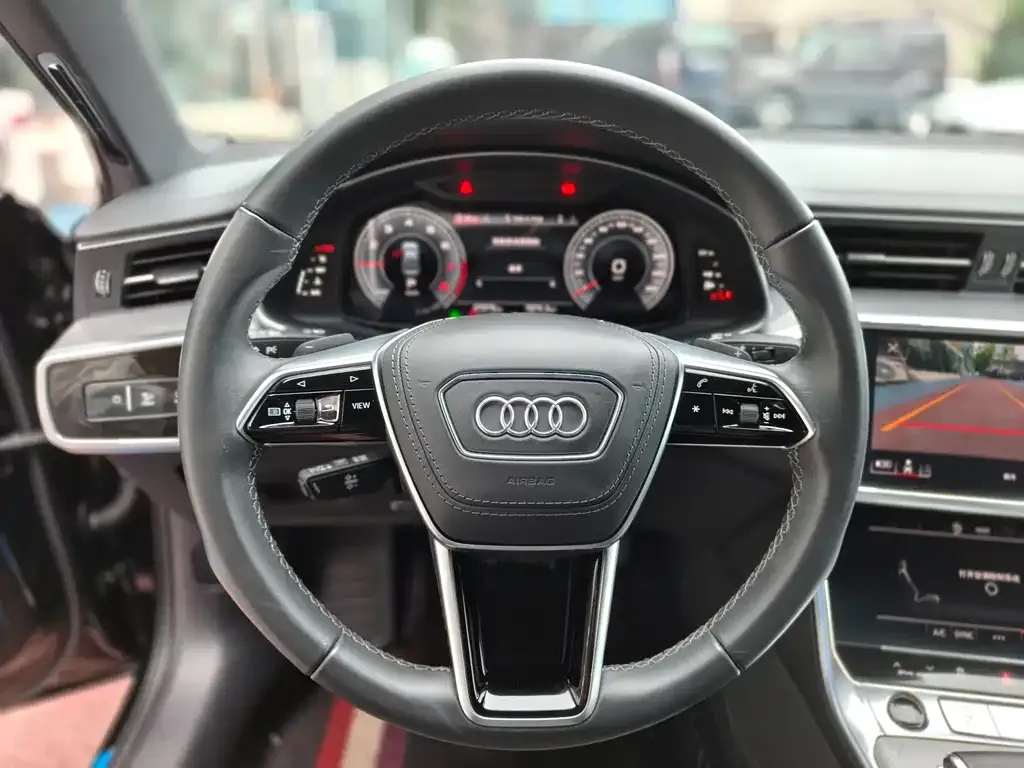 Audi A6L — фото 5