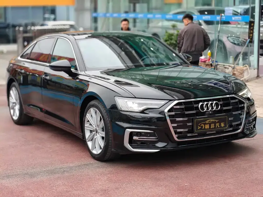 Audi A6L — фото 10