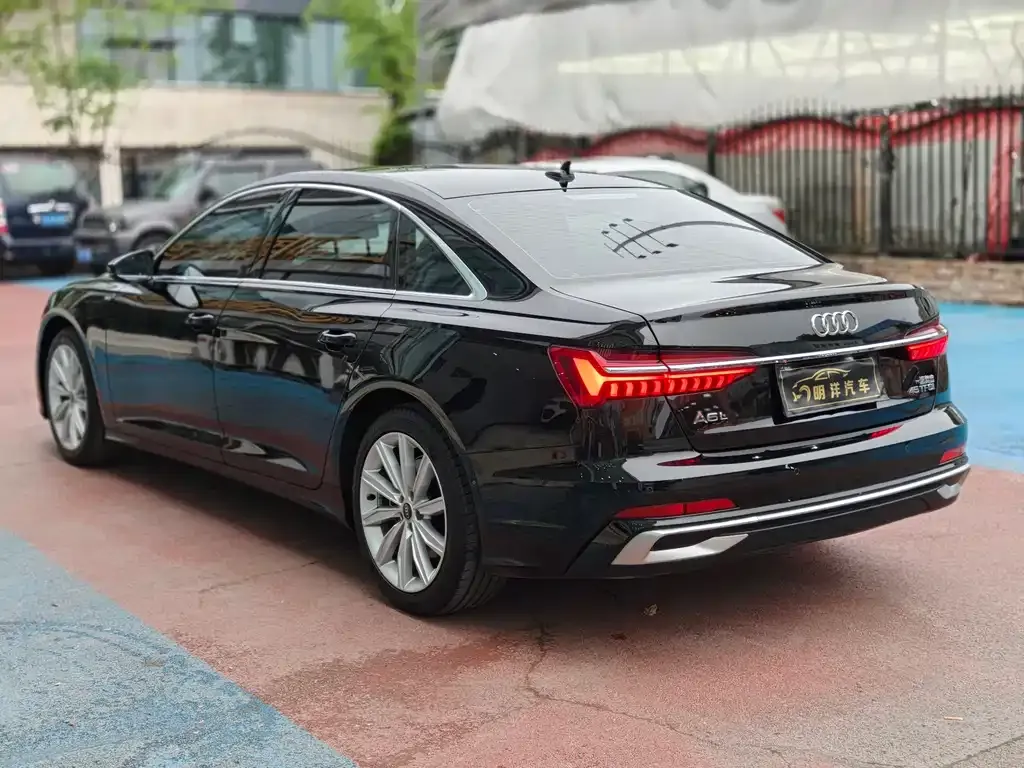Audi A6L — фото 3