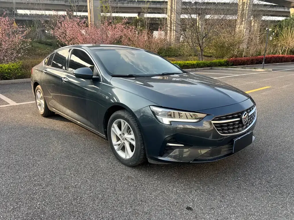 Buick Regal — фото 8