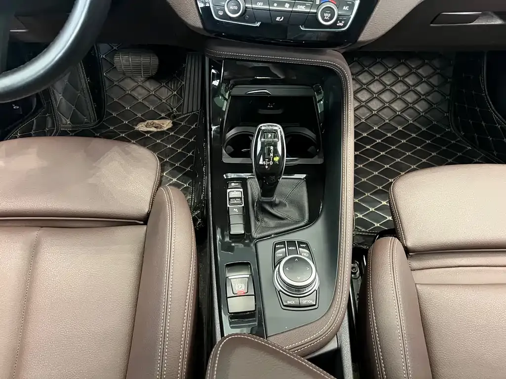 BMW X2 2022 из CN, фото 4