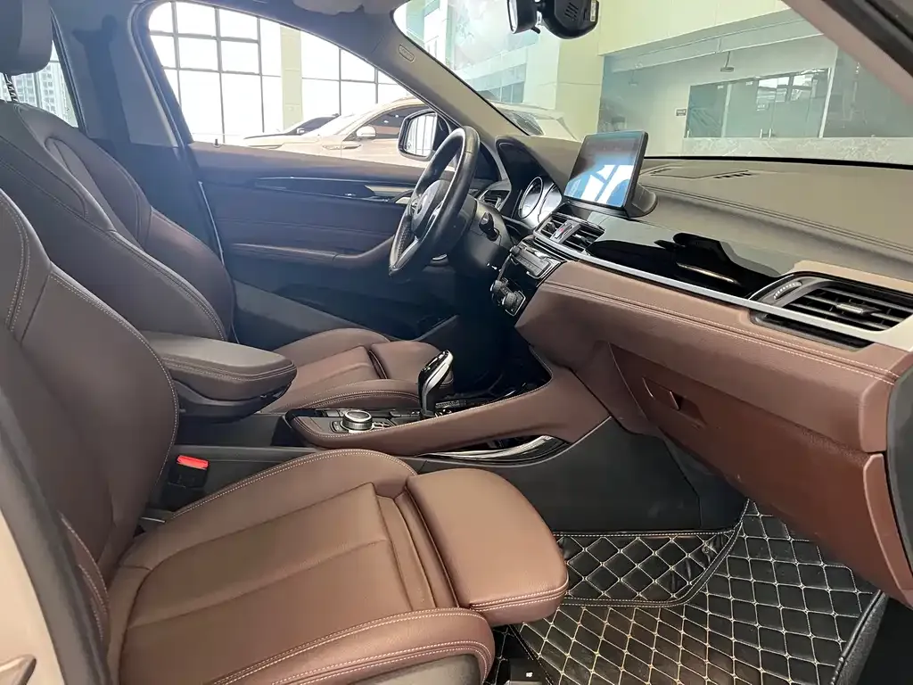 BMW X2 2022 из CN, фото 8