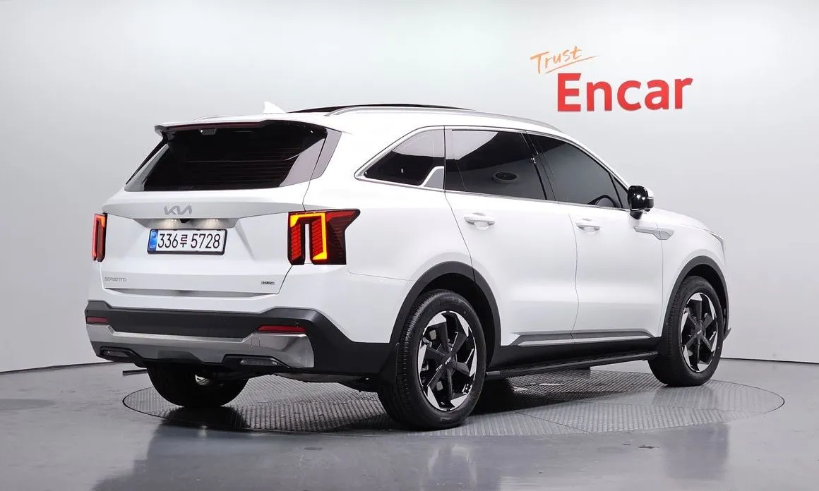 Kia Sorento — фото 3