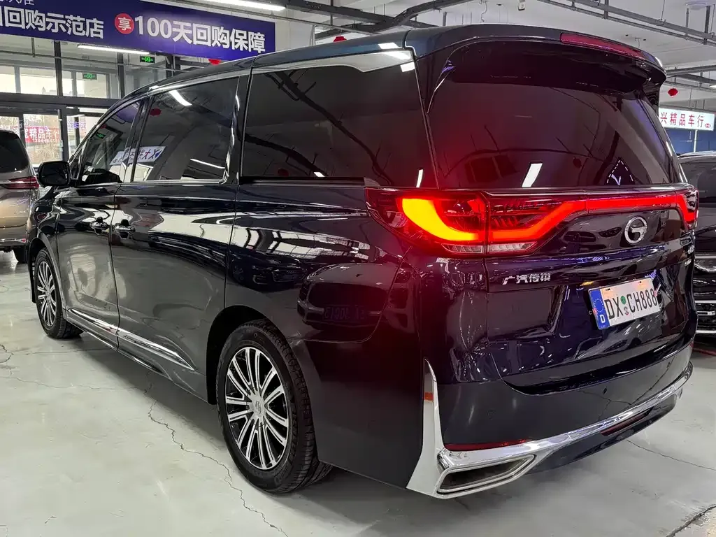 GAC Motor Trumpchi M8 — фото 8