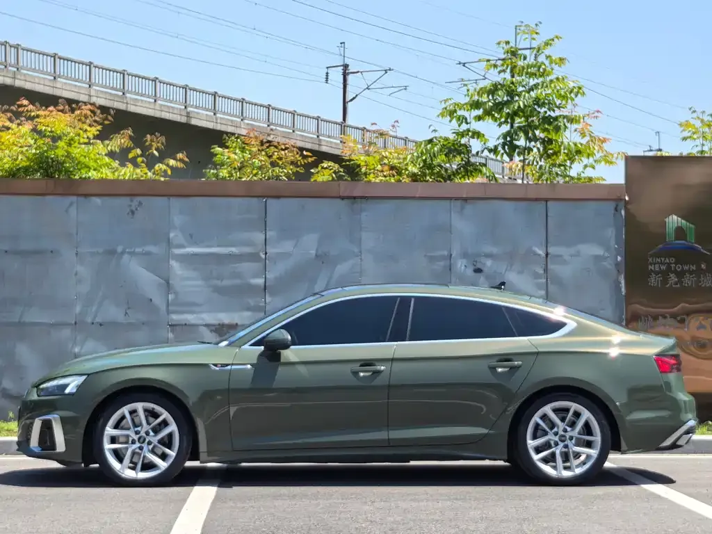 Audi A5 (Import) — фото 2