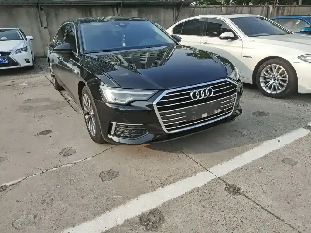 Audi A6L 2021 из CN, фото 10