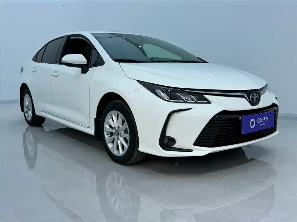 Toyota Corolla — фото 3