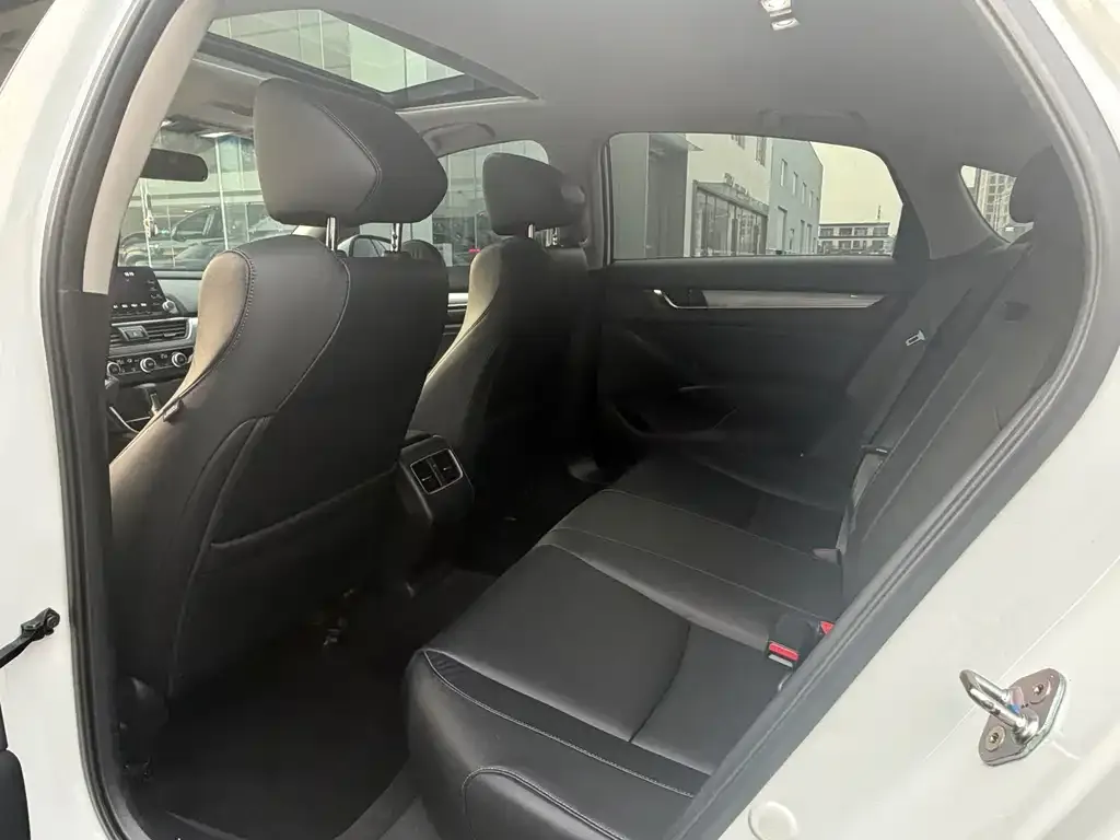 Honda Accord — фото 2