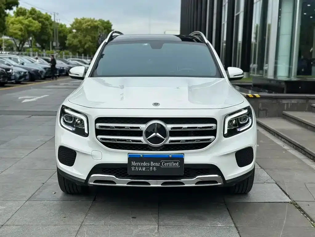 Mercedes-Benz GLB — фото 5