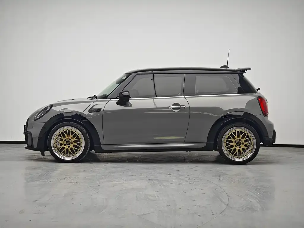 MINI JCW (John Cooper Works) — фото 9