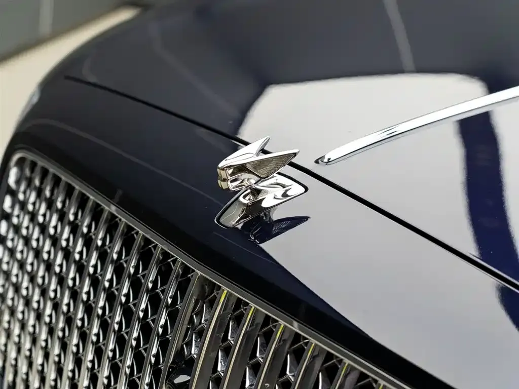 Bentley Flying Spur — фото 8