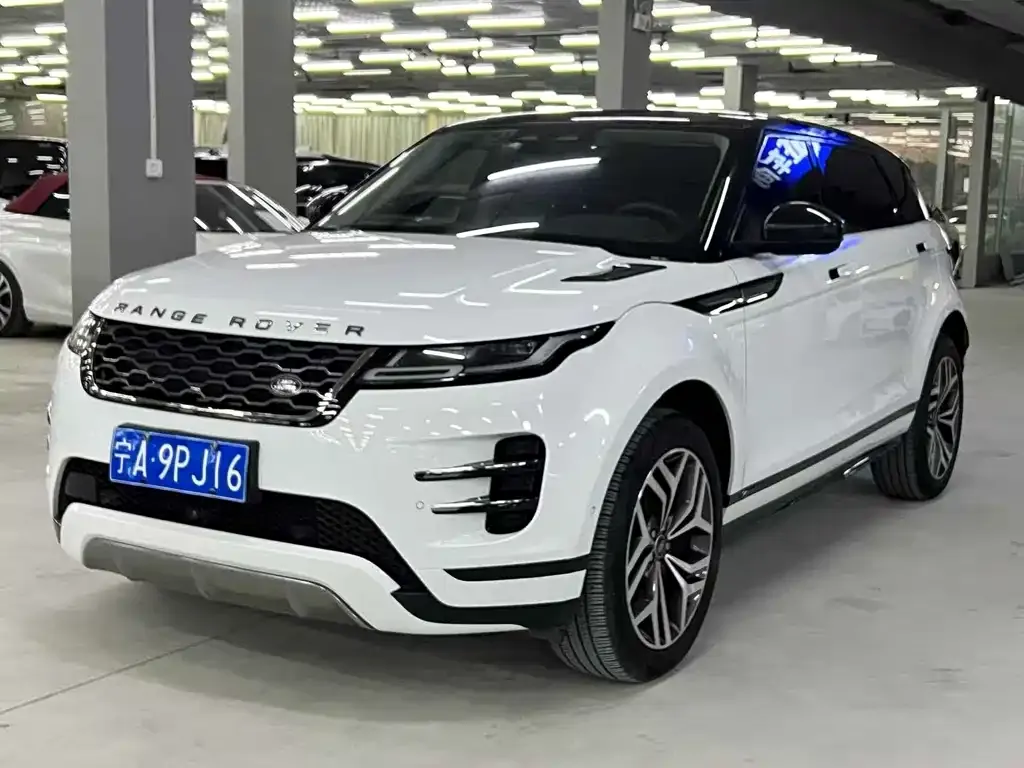 Land Rover Evoque — фото 1