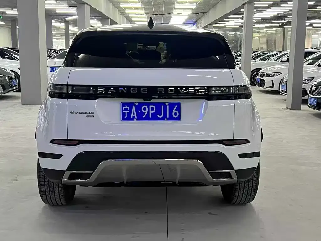 Land Rover Evoque — фото 5