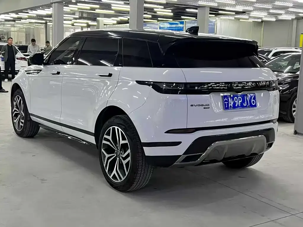 Land Rover Evoque — фото 9
