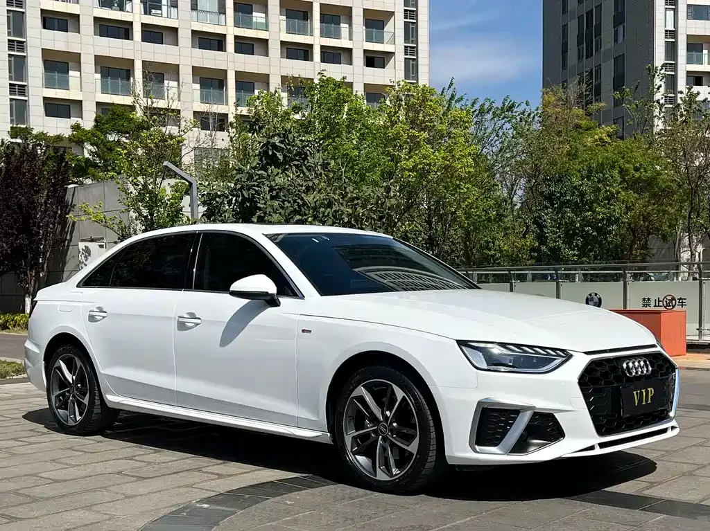 Audi A4L — фото 6
