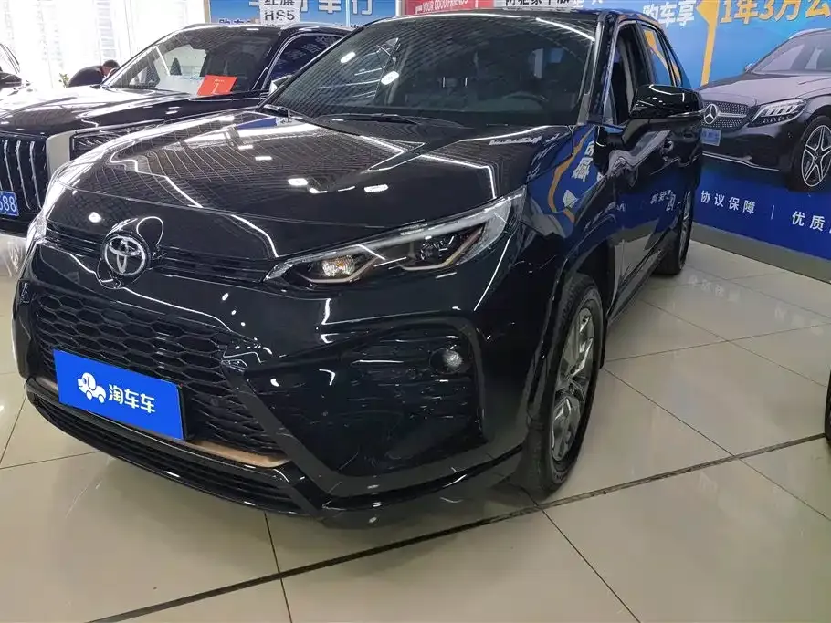 Toyota Wildlander — фото 1