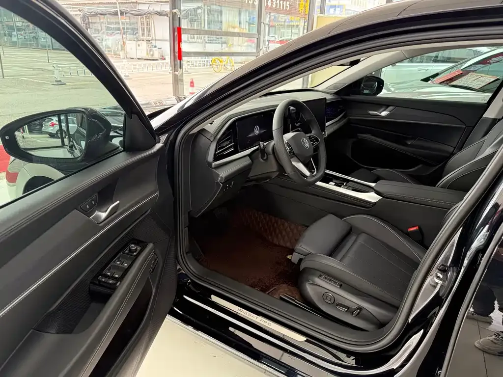 Volkswagen Passat — фото 7