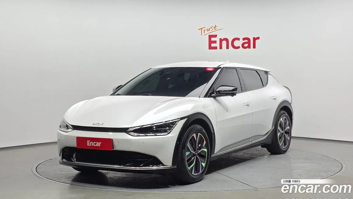 Kia EV6 2023 из KR, фото 1